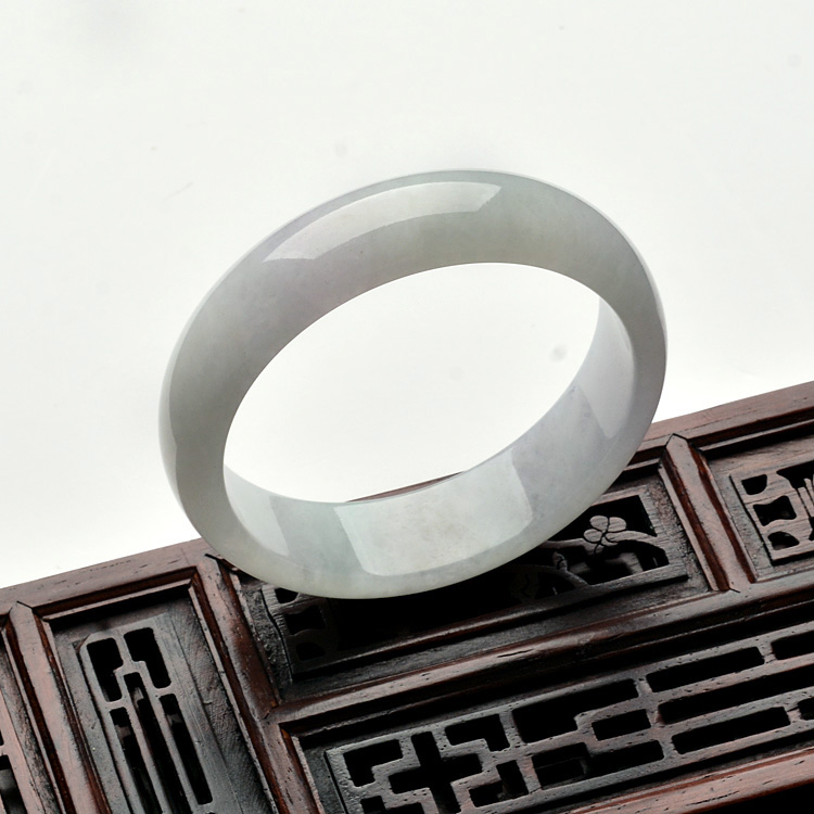 (超值推荐)糯冰种晴水淡紫罗兰手镯(51mm)