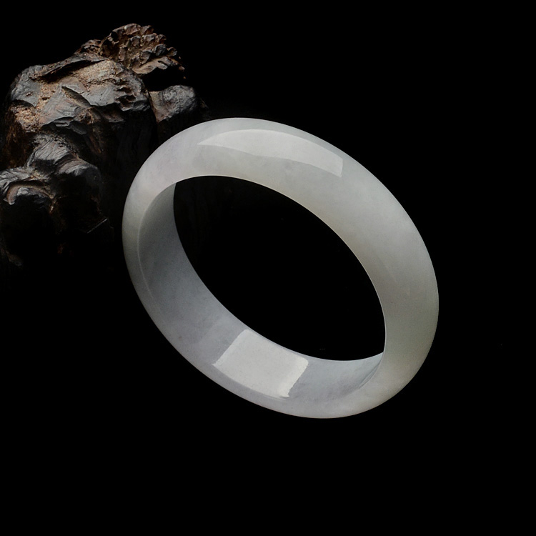 (超值推荐)糯冰种晴水淡紫罗兰手镯(51mm)