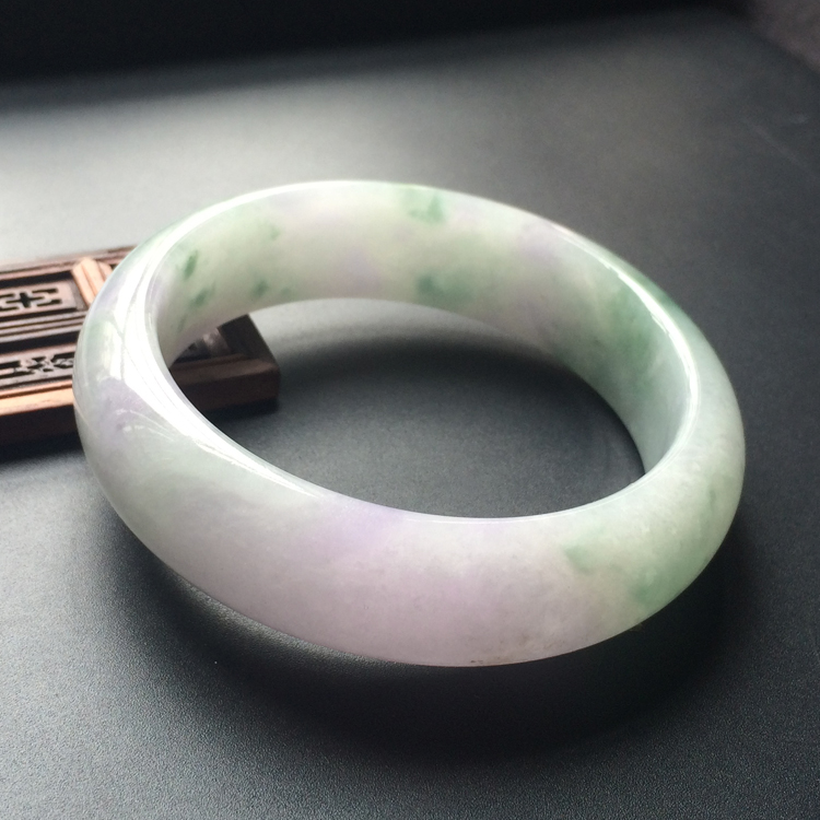 (超值推荐)糯冰种紫罗兰带飘花手镯(59.8mm)