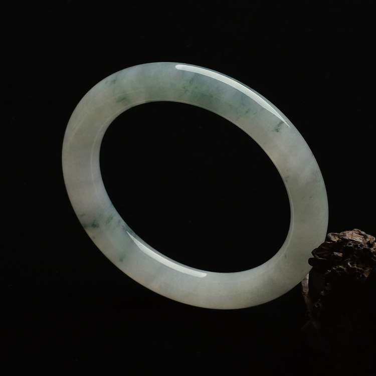 （超值推荐）糯冰种飘花圆条手镯（56mm）
