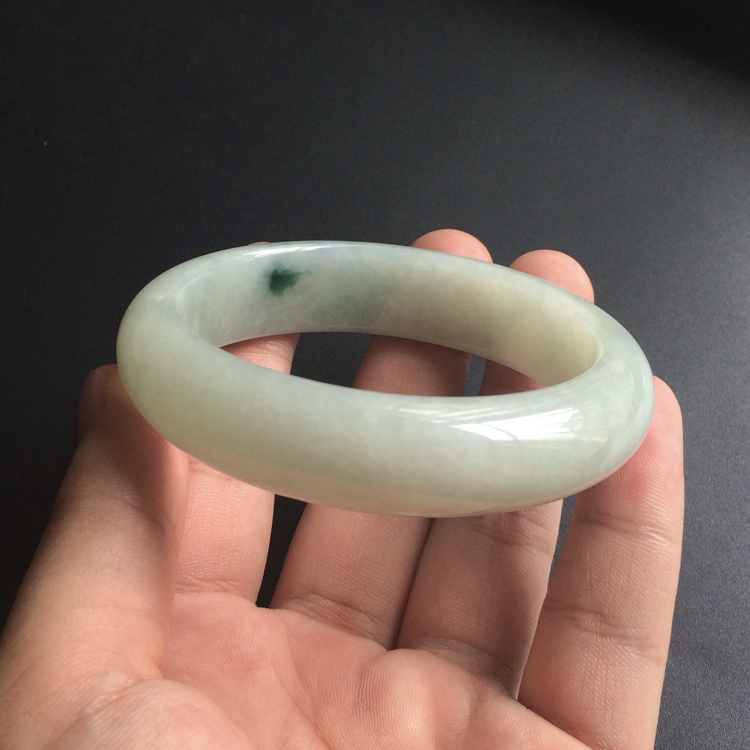 (超值推荐)糯冰种飘花手镯(56mm)