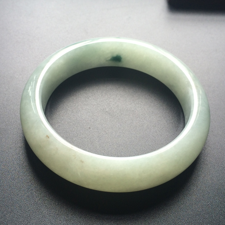 (超值推荐)糯冰种飘花手镯(56mm)