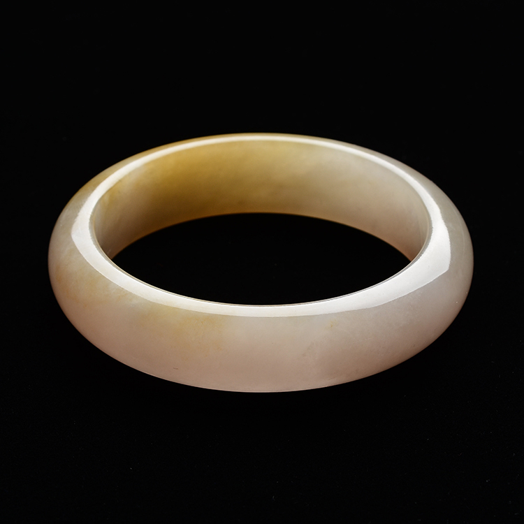 (超值推荐)糯冰种湘妃粉带黄翡手镯(58.4mm)