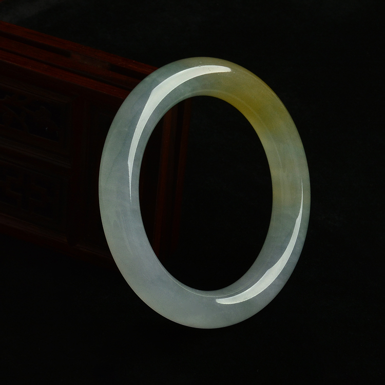 (超值推荐)糯冰种黄翡圆条手镯(58.5mm)