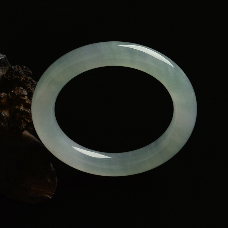 (超值推荐)糯冰种晴水圆条手镯(58.4mm)