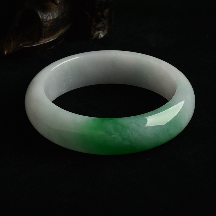 糯冰种飘翠手镯(60.2mm)