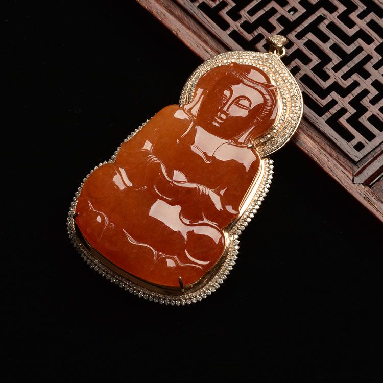 糯冰种红黄翡镶玫瑰金钻石观音胸坠