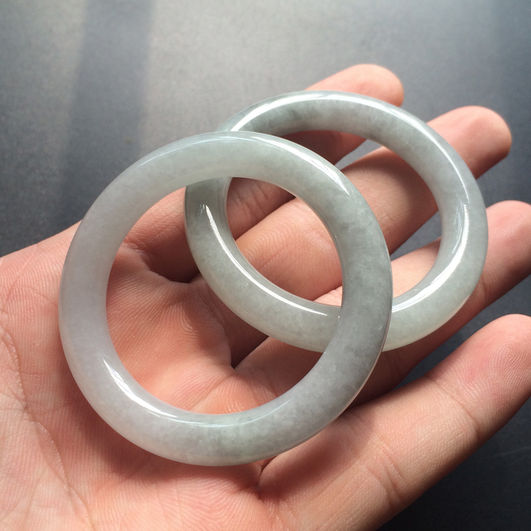 (超值推荐)糯冰种晴水童镯(一手走)(38.7mm-45.7mm)