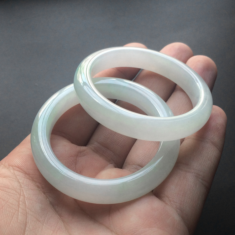 (超值推荐)糯冰种晴水童镯(一对)(40.8mm)