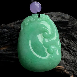 糯冰种豆绿如意挂件