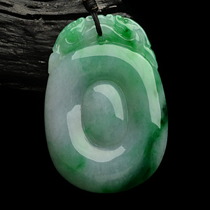 (超值推荐)糯冰种飘翠双龙如意挂件