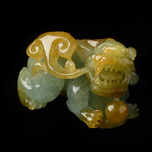 糯冰种晴水褐黄翡如意貔貅挂件