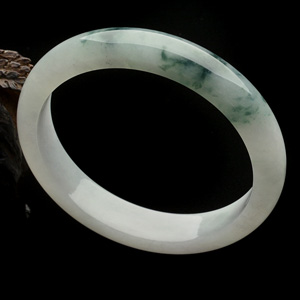 糯冰种飘花手镯(60.5mm)