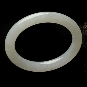 (超值推荐)糯冰种晴水圆条手镯(55mm)