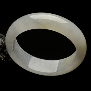 糯冰种淡黄翡手镯(56.3mm)