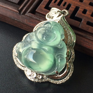 (超值推荐)冰种飘花镶白金钻石玉佛胸坠