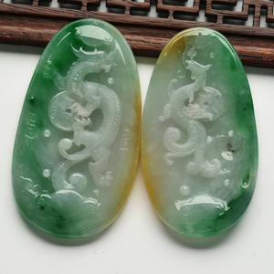 糯冰种三彩龙凤牌挂件（一对）