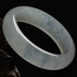(超值推荐)冰种晴水手镯(56.4mm)