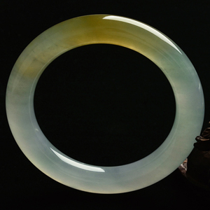 (超值推荐)糯冰种黄翡圆条手镯(58.5mm)
