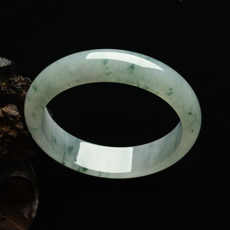 糯冰种飘花手镯（61.5mm）