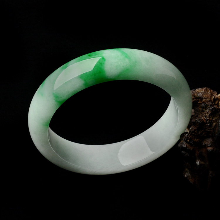 (超值推荐)糯冰种飘翠手镯(61mm)(一对)