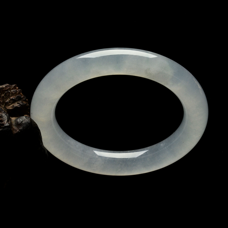 (超值推荐)冰种淡晴水圆条手镯(57.5mm)