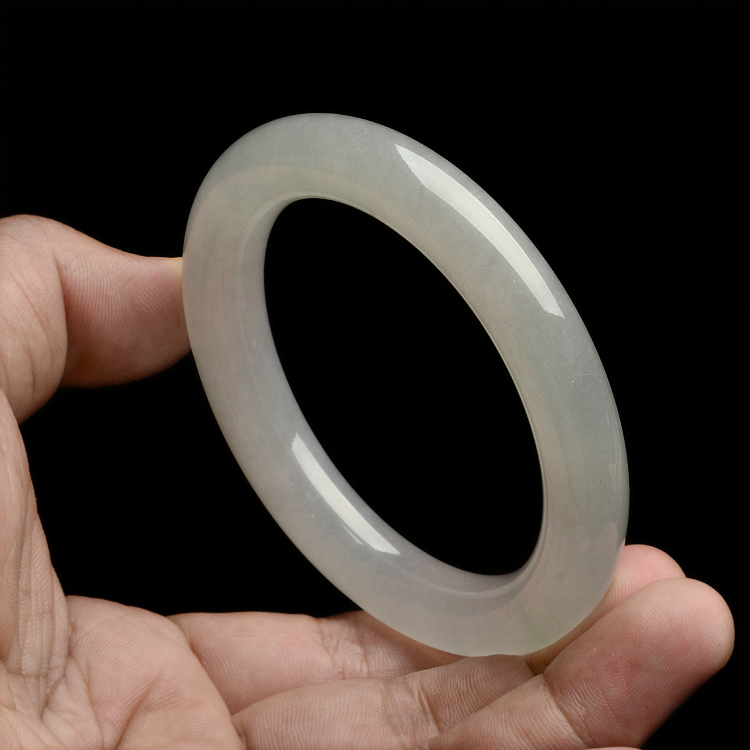 冰种淡晴水圆条手镯(58.5mm)