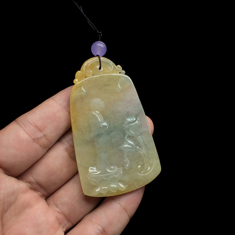 糯冰种黄翡飘花莲悟挂件