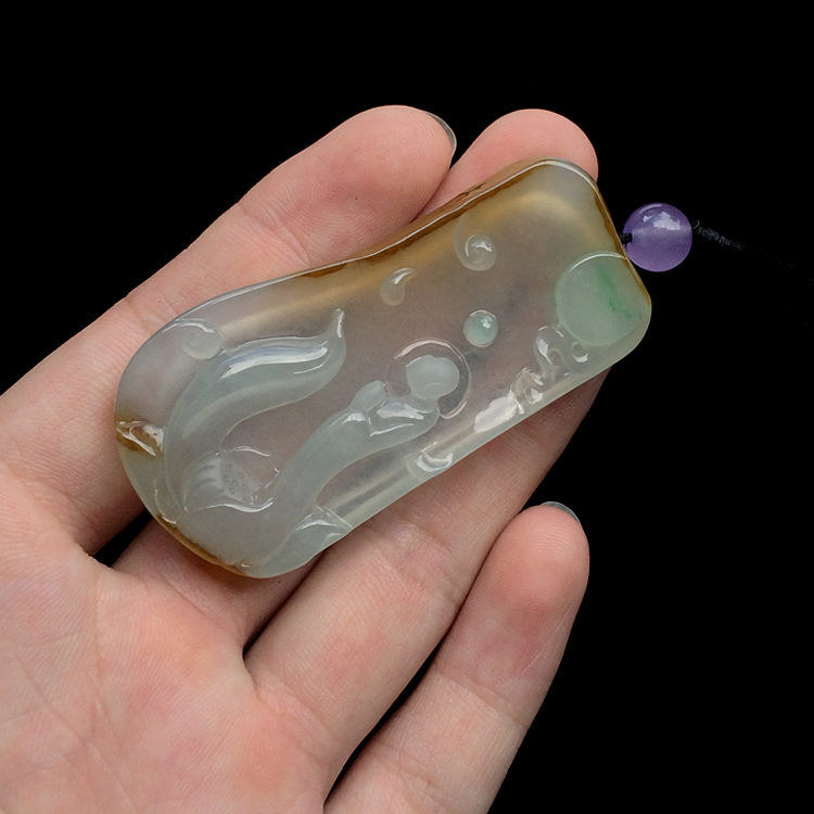冰种褐黄翡略飘花莲悟挂件