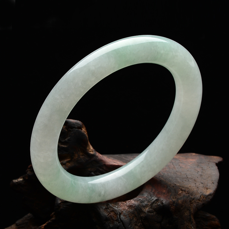 (超值推荐)糯冰种晴水略飘花圆条手镯(59.4mm)