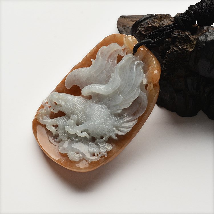 糯冰种红黄翡大展鸿图挂件