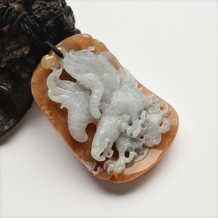 糯冰种红黄翡大展鸿图挂件
