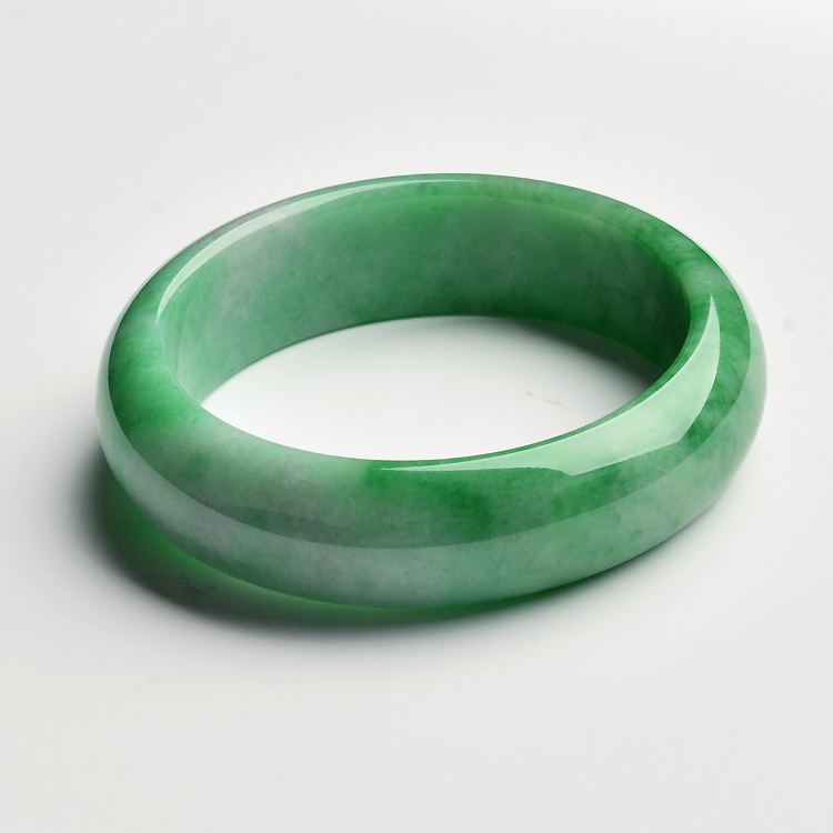（超值推荐）糯冰种阳绿手镯（58.7mm)
