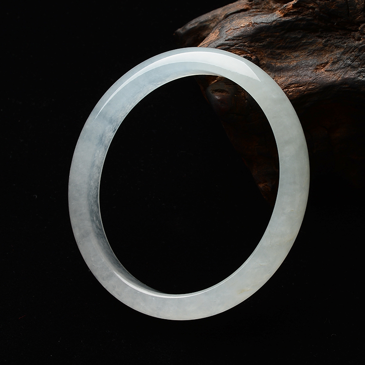 (超值推荐)冰种无色贵妃镯(57.8mm-50.4mm)