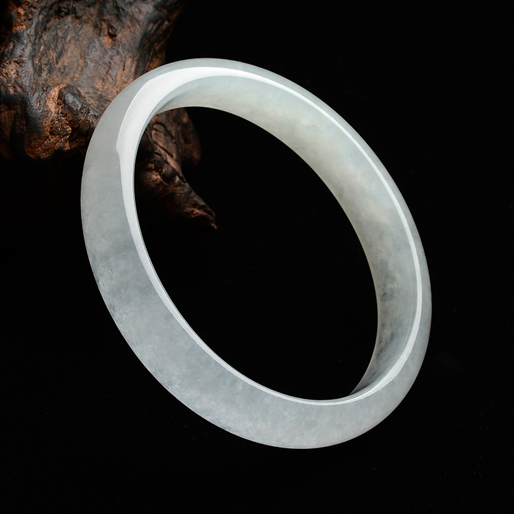 (超值推荐)冰种无色贵妃镯(57.8mm-50.4mm)