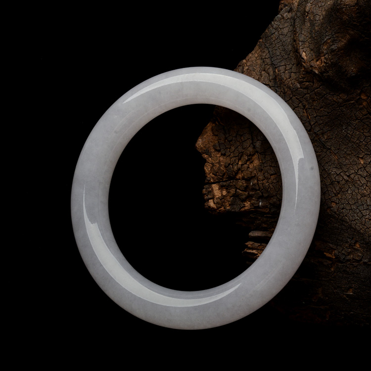 （超值推荐）糯冰种淡紫罗兰圆条手镯（58.5mm）
