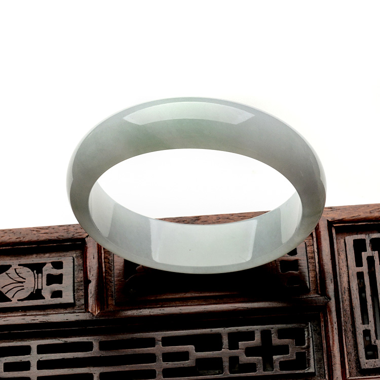 （超值推荐）糯冰种晴水贵妃镯（53.3mm-48.5mm）