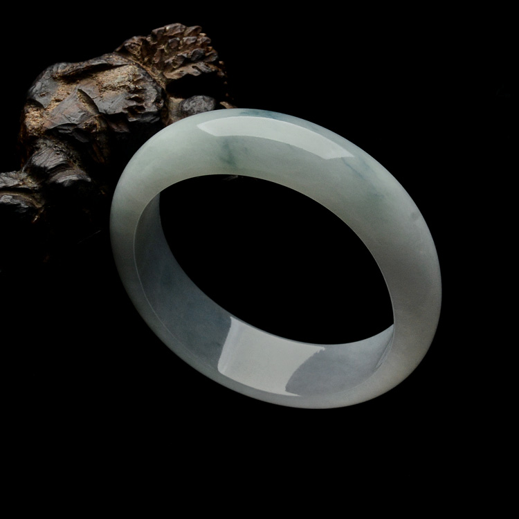 （超值推荐）糯冰种晴水飘花贵妃镯（54.3mm-49.2mm）