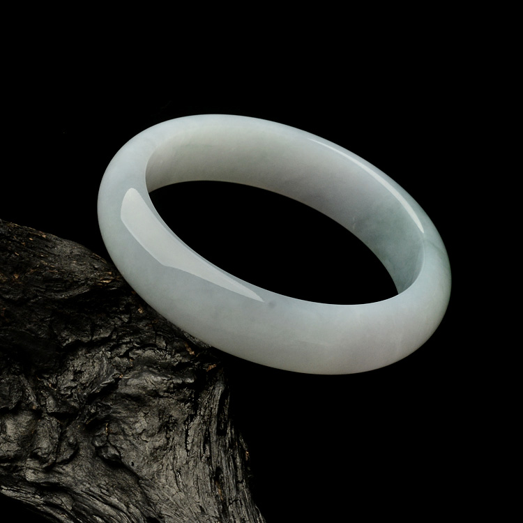 （超值推荐）糯冰种晴水手镯（59.6mm）