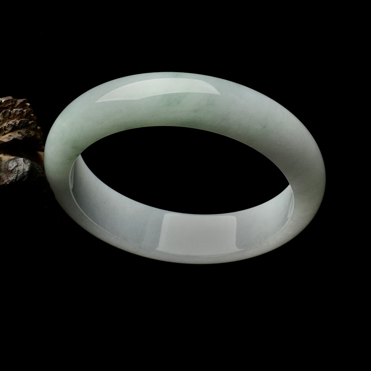 （超值推荐）糯冰种晴水手镯（58.2mm）