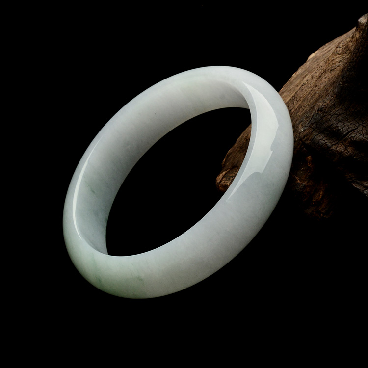 （超值推荐）糯冰种晴水手镯（58.2mm）