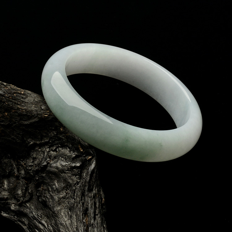 （超值推荐）糯冰种晴水手镯（58.2mm）