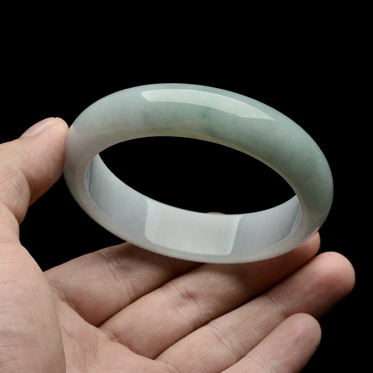 （超值推荐）糯冰种晴水手镯（58.2mm）
