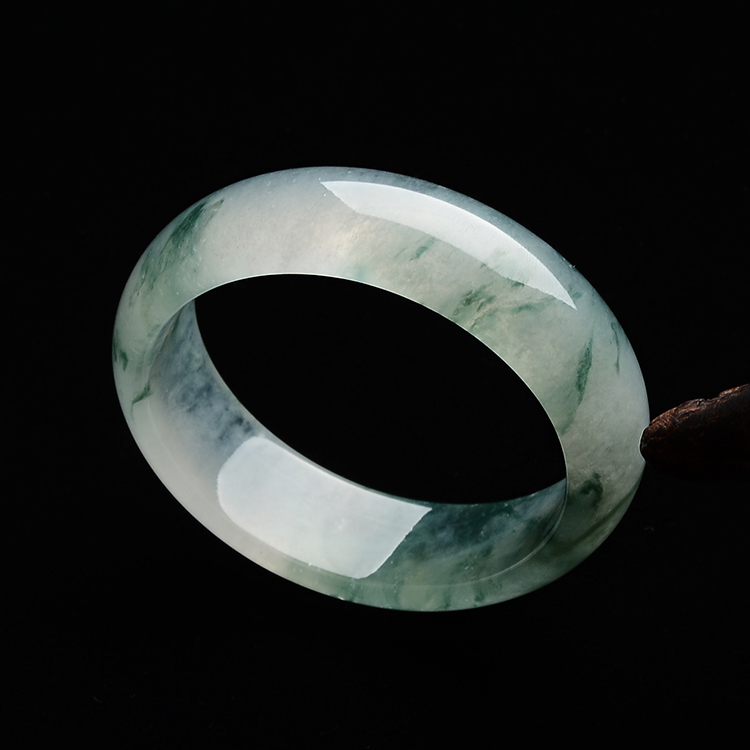 (超值推荐)冰种飘花贵妃镯(56.5mm-49mm)