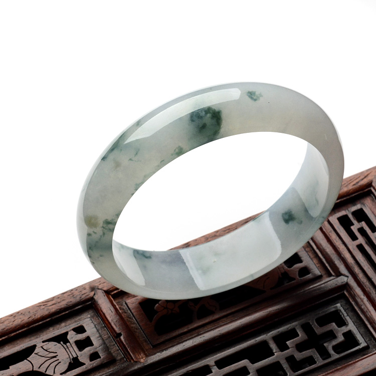 （超值推荐）糯冰种飘花手镯（59mm）
