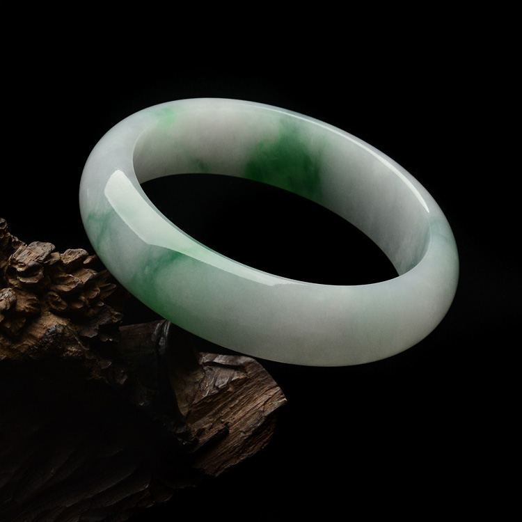 糯冰种飘翠手镯（56.5mm）