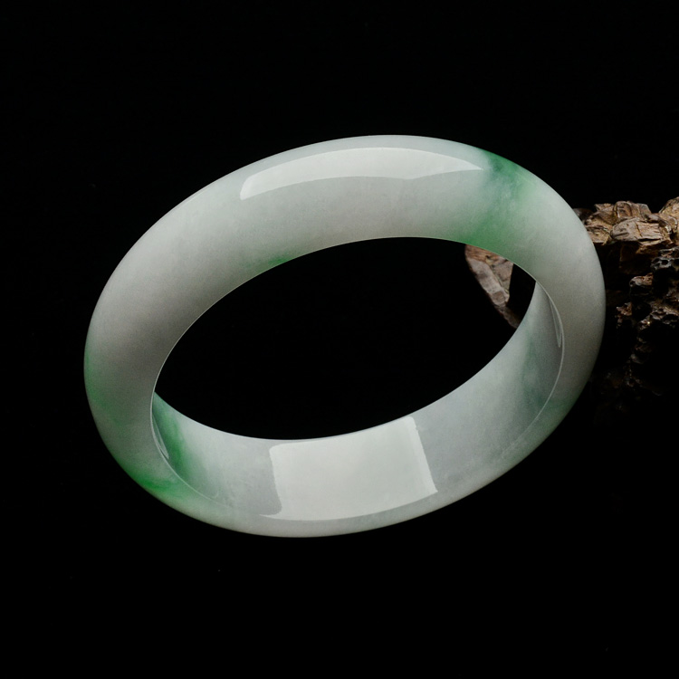 糯冰种飘翠手镯（56.5mm）