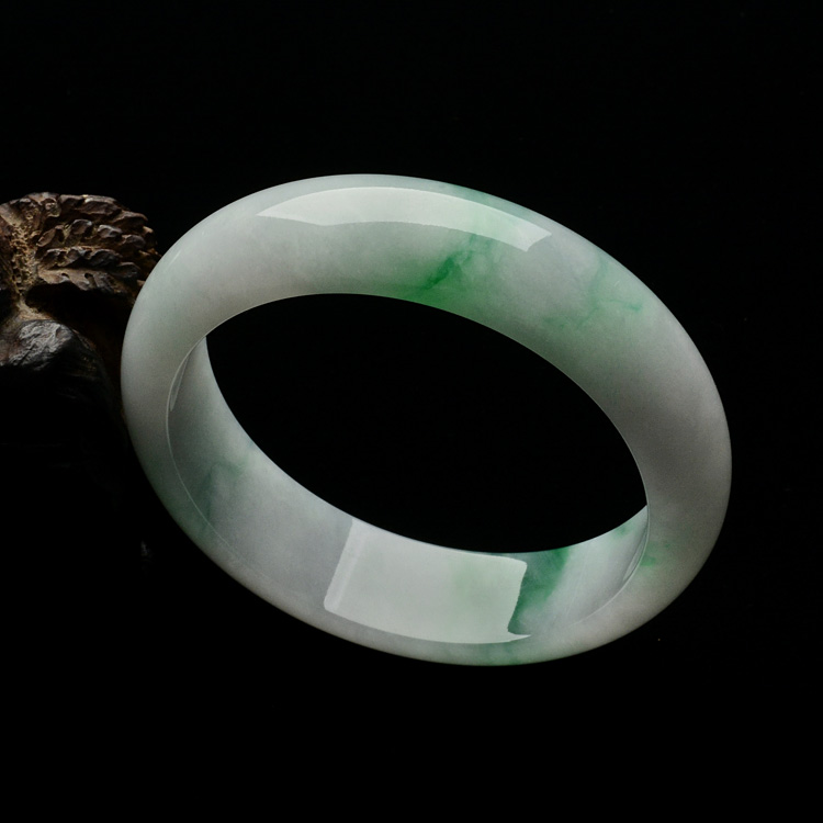糯冰种飘翠手镯（56.5mm）
