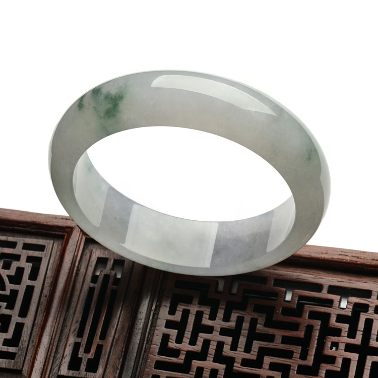 (超值推荐)糯冰种飘花手镯（59mm）