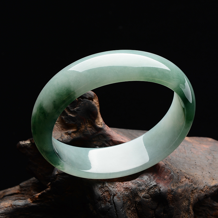 糯冰种晴水飘花贵妃镯(50mm-48.3mm)